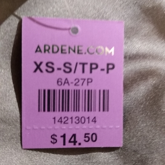 Brand new sports bra. Move by Arden's - Picture 2 of 2